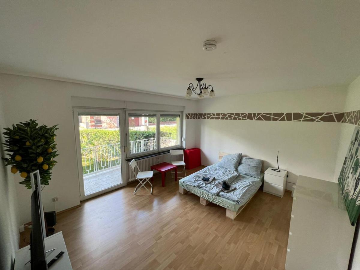 Privatzimmer Nahe Residenz Und Innenstadt Würzburg Buitenkant foto